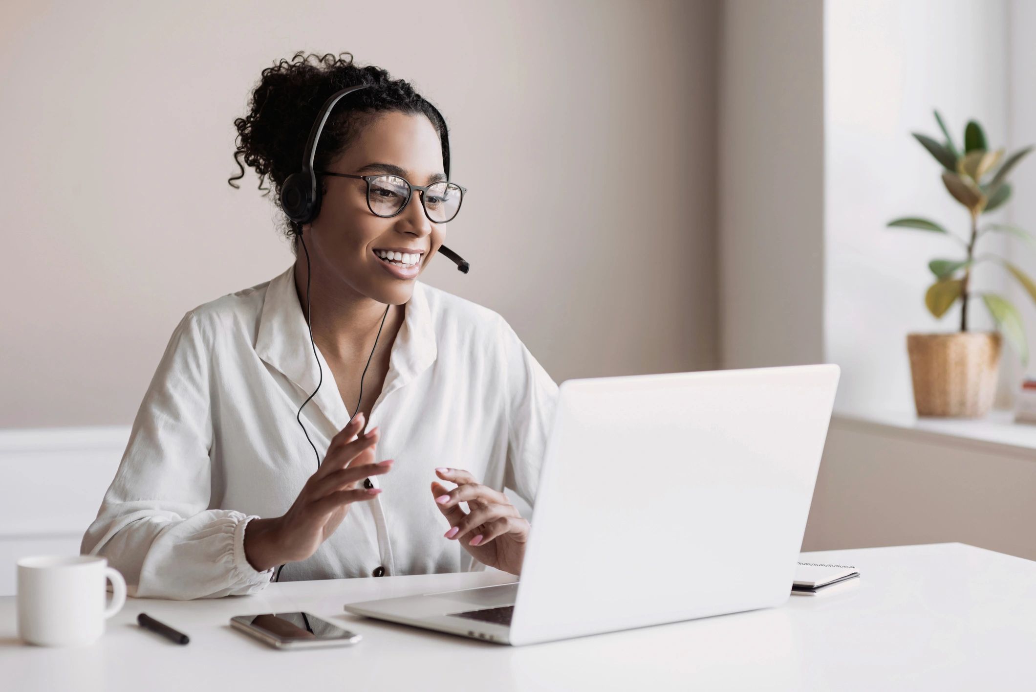 Support specialist available to respond to inquiries